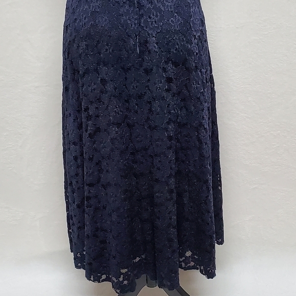 VINTAGE Eliza J Navy Blue Lace A-line Spaghetti Strap Padded Bustier Midi Dress - Picture 13 of 16